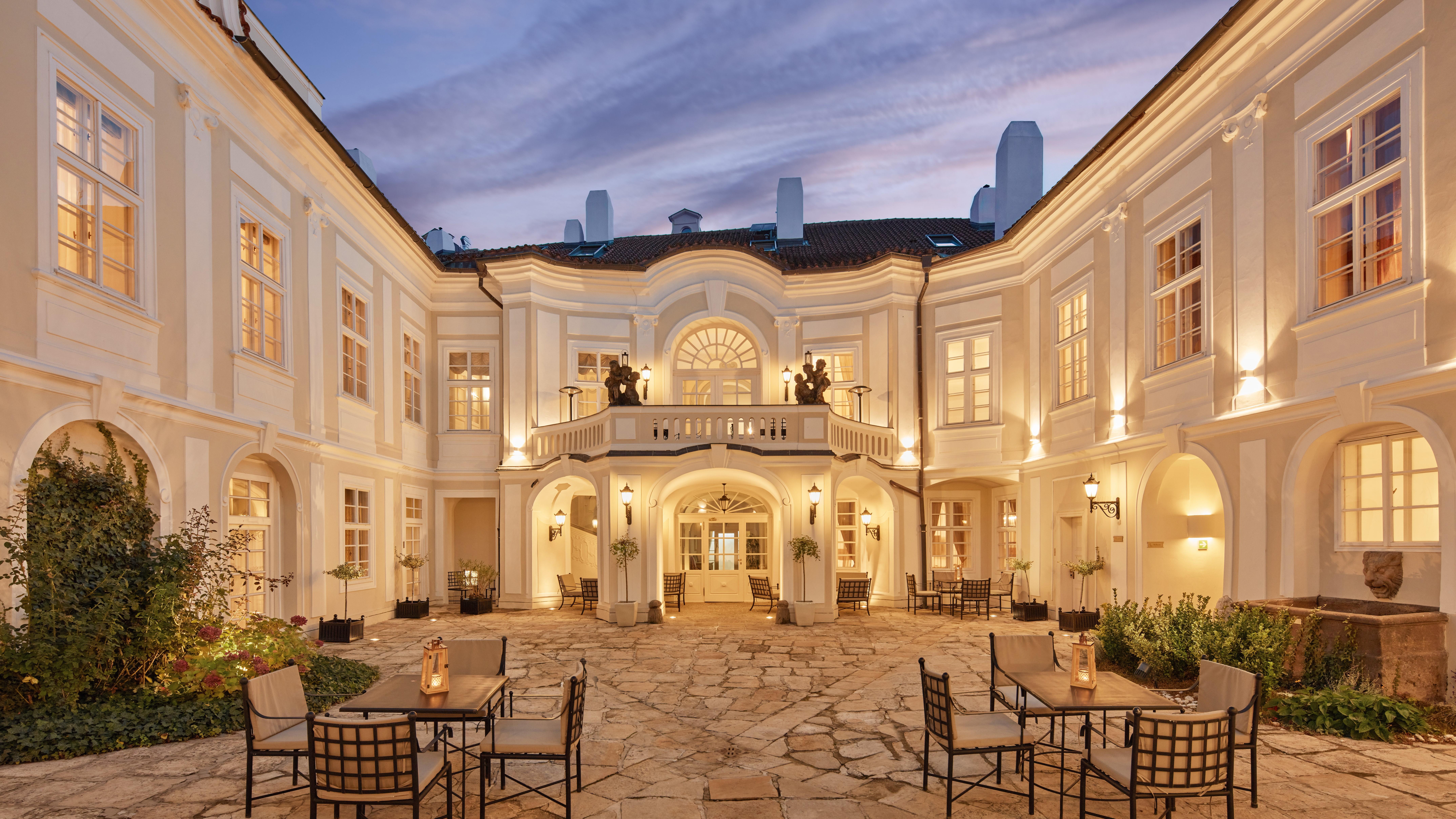 The Mozart Prague Hotel Екстериор снимка