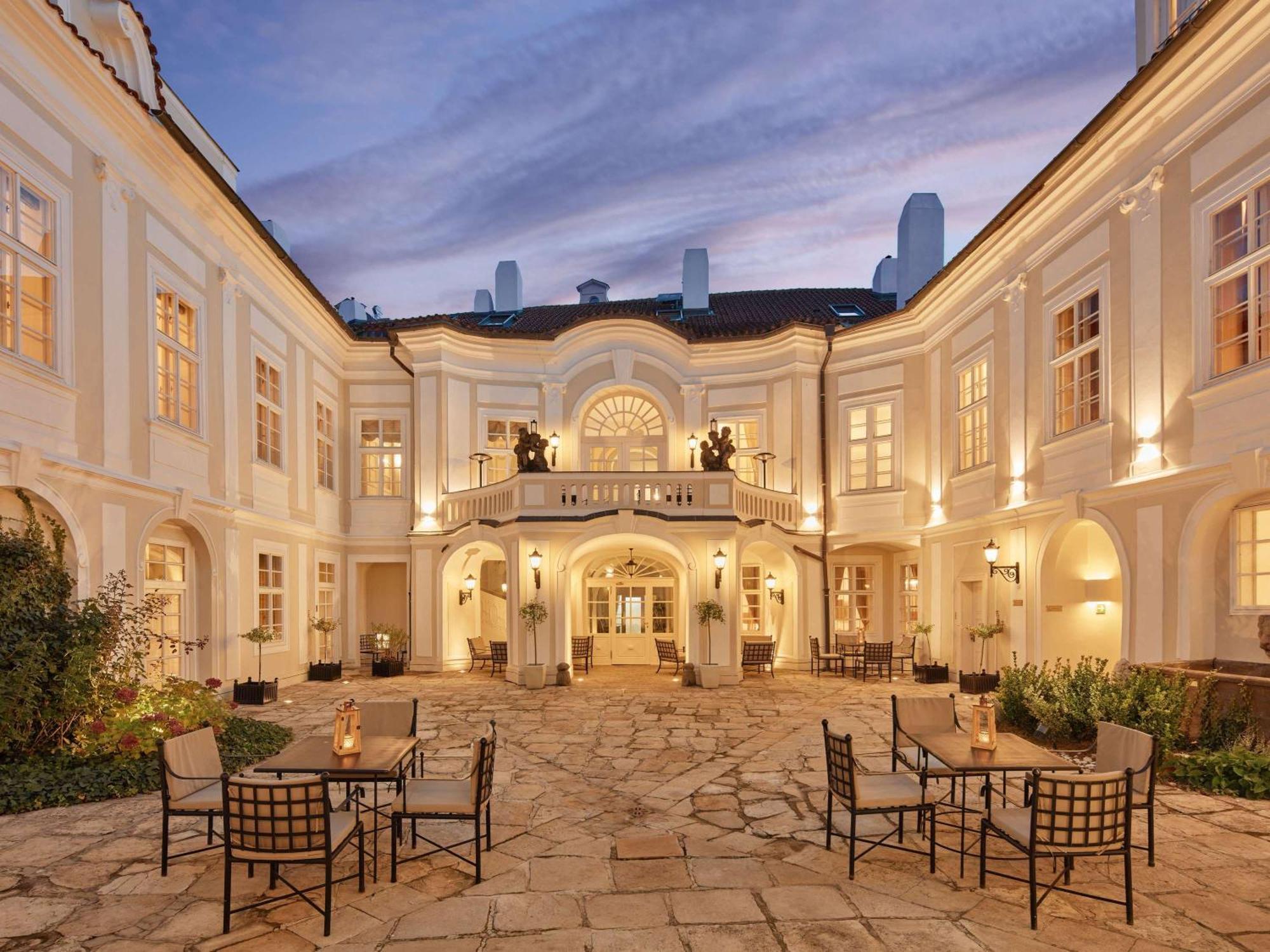 The Mozart Prague Hotel Екстериор снимка