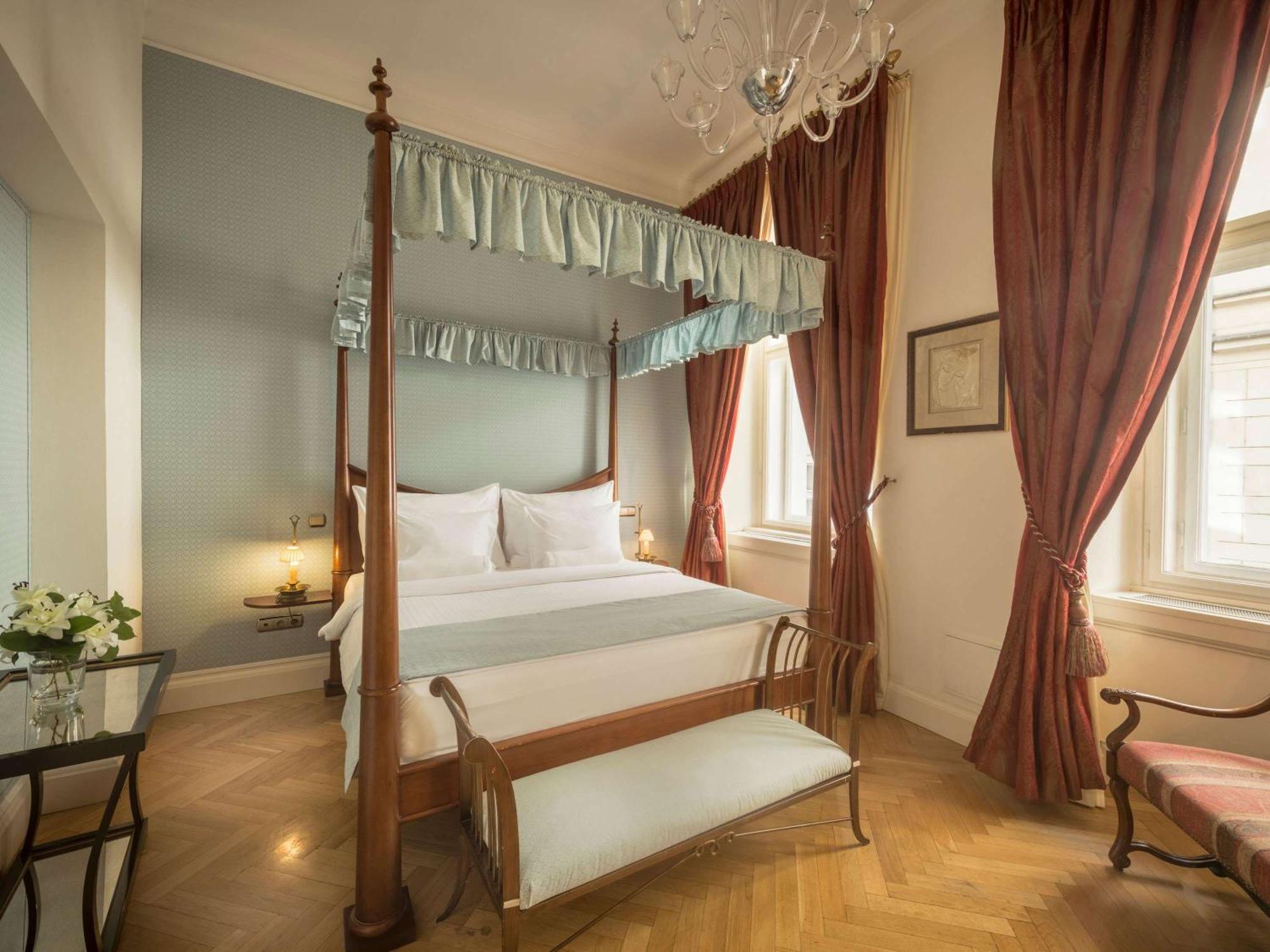 The Mozart Prague Hotel Екстериор снимка